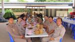 กิจกรรมรับประทานอาหารกลางวันร่วมกันทุกวันพุธ